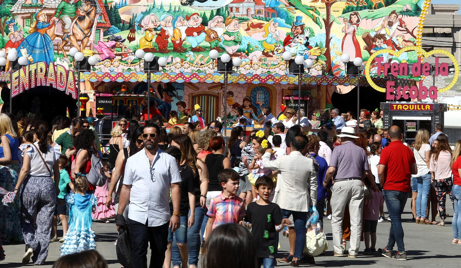 Imágenes del martes de Feria