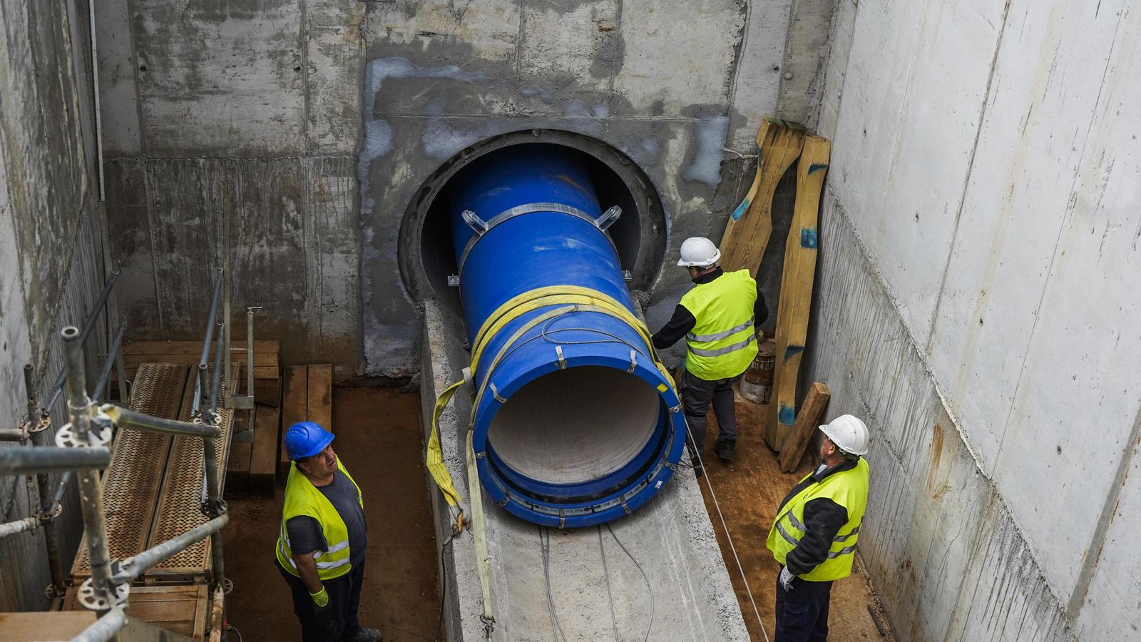 Obras para la adecuación de la tubería.