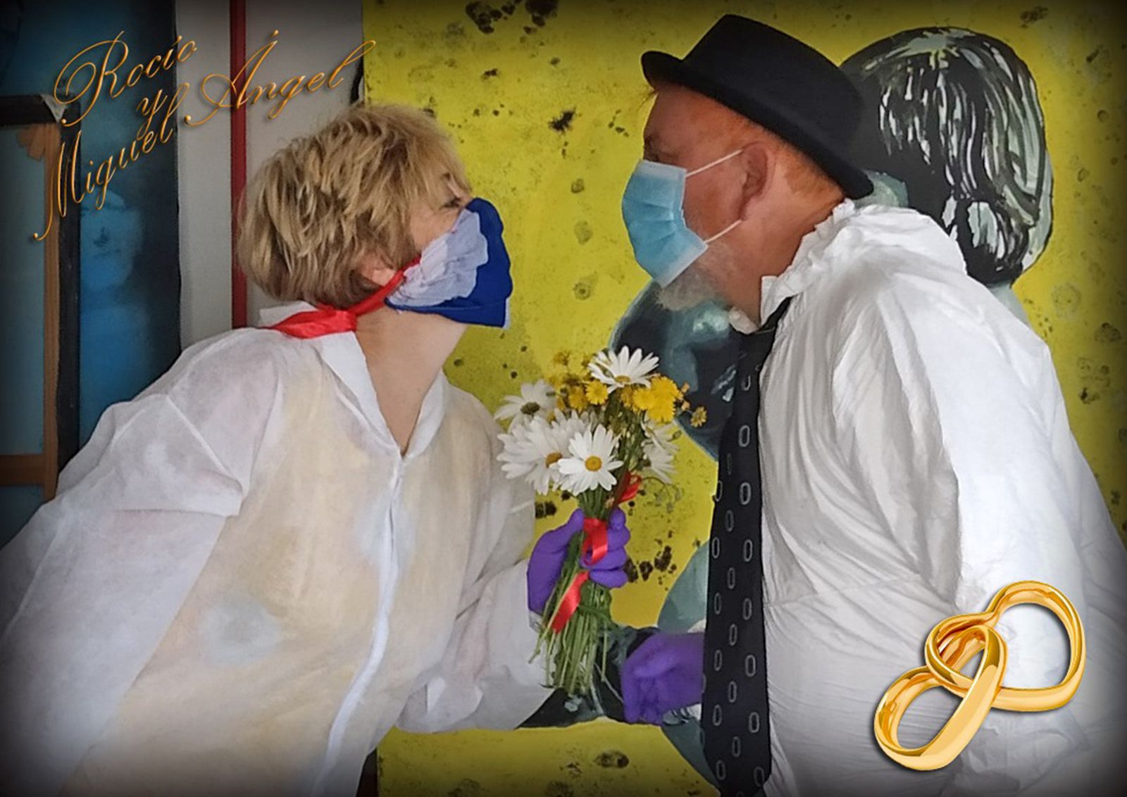 Una de las fotos de la original boda de una pareja isleña.