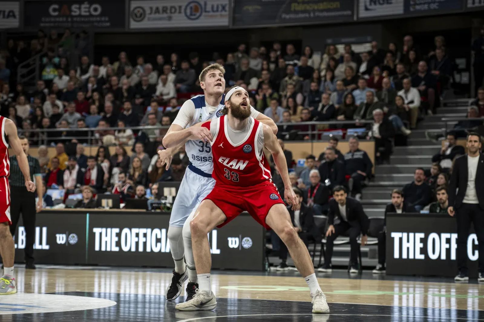 BCL: El Chalon vence al Joventut (84-77) y pone ardiendo el grupo del Unicaja