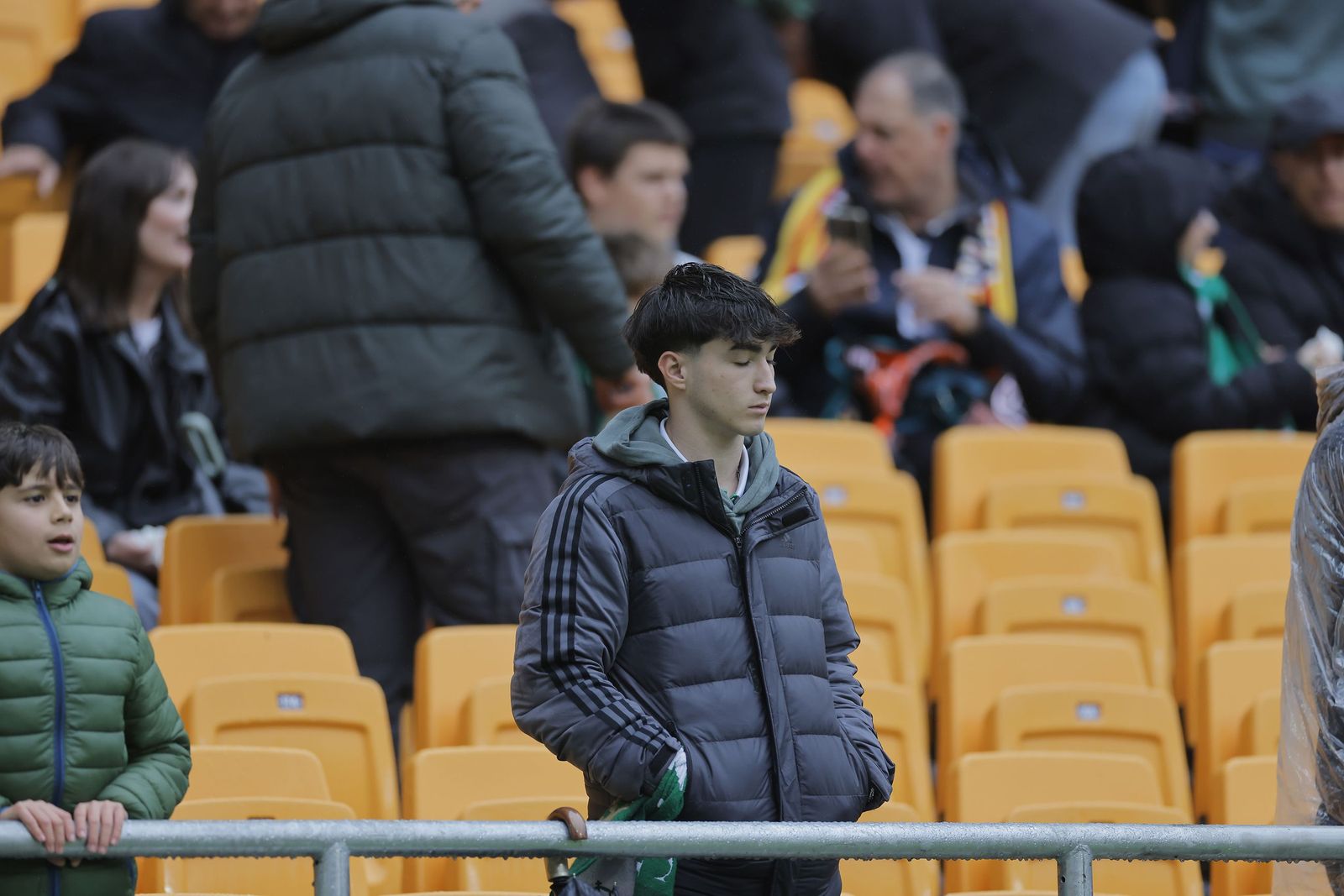 Búscate en las fotos del Betis - Valencia