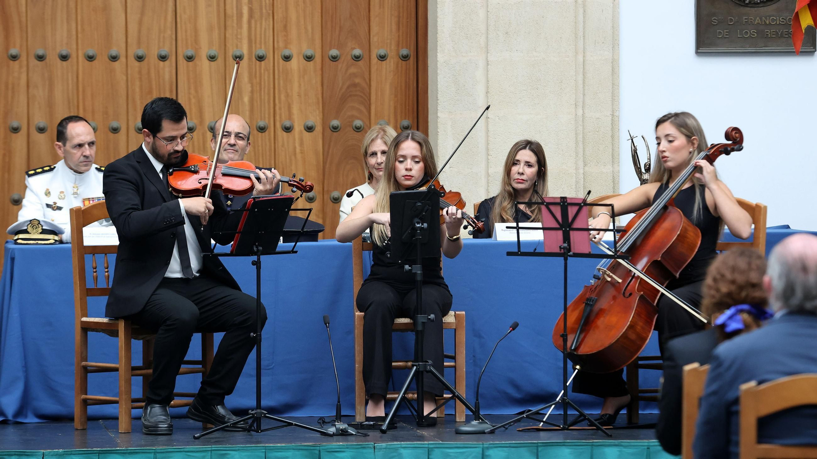 Imágenes del Día de la Policía Nacional en Jerez