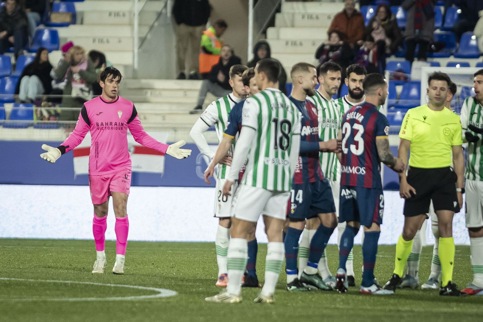 Las mejores fotos del triunfo agónico del Córdoba CF en Huesca