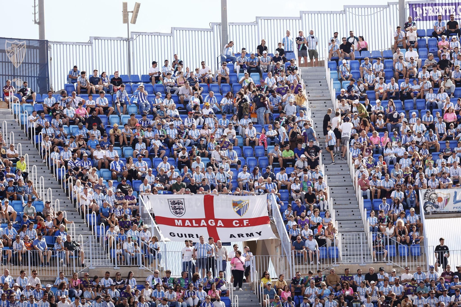 Búscate en las gradas de La Rosaleda durante el Málaga-Andorra