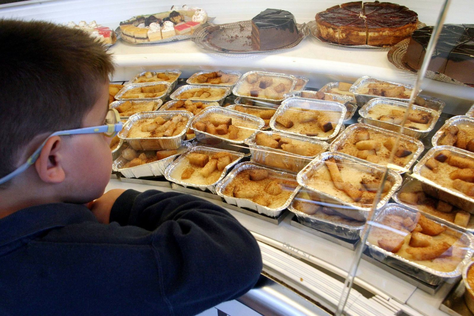 Torrijas, pestiños y leche frita son sólo algunos de los sabores que la gastronomía andaluza propone para el tiempo de Cuaresma.