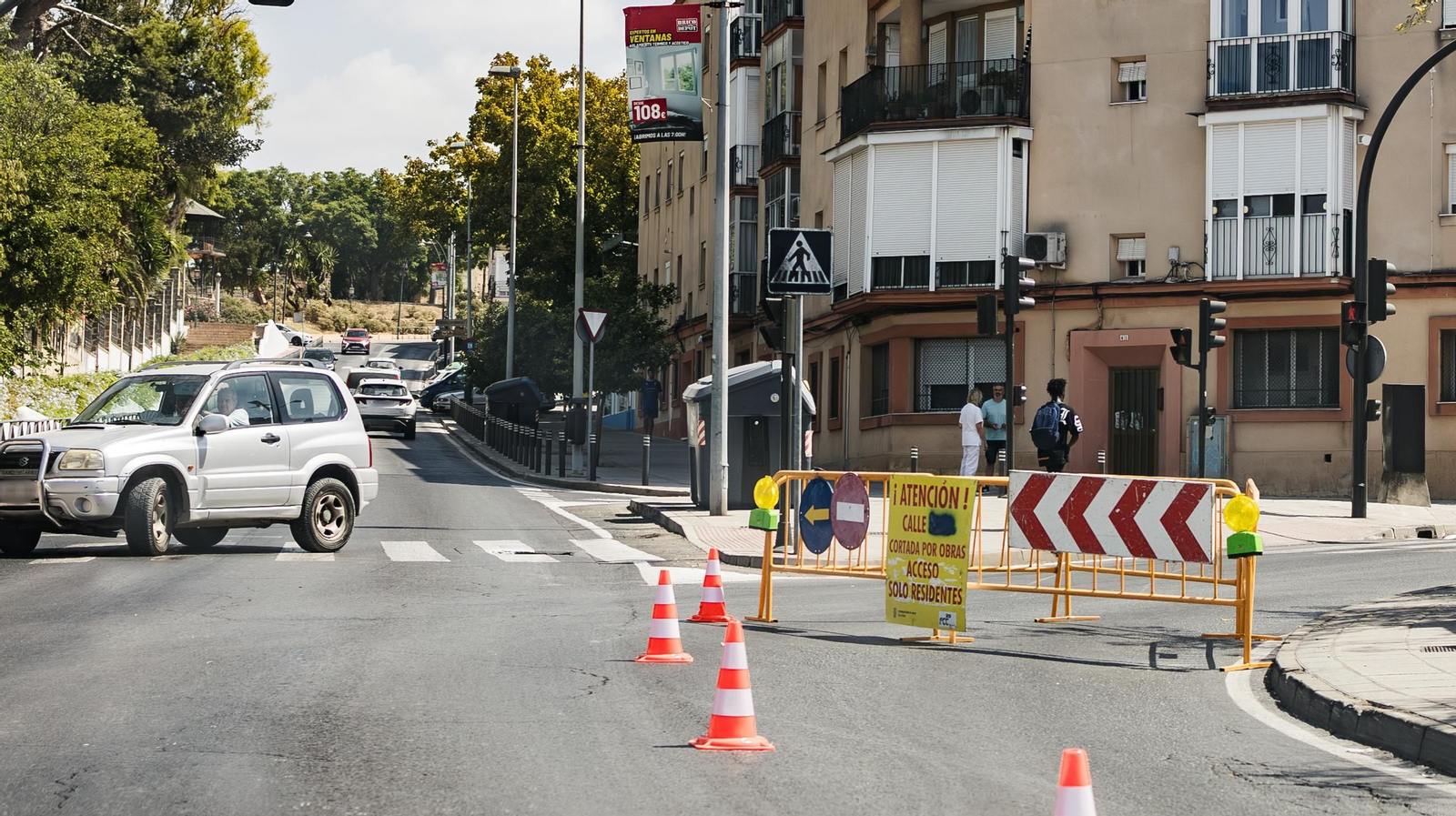 La avenida de Torresoto, cortada al tráfico.