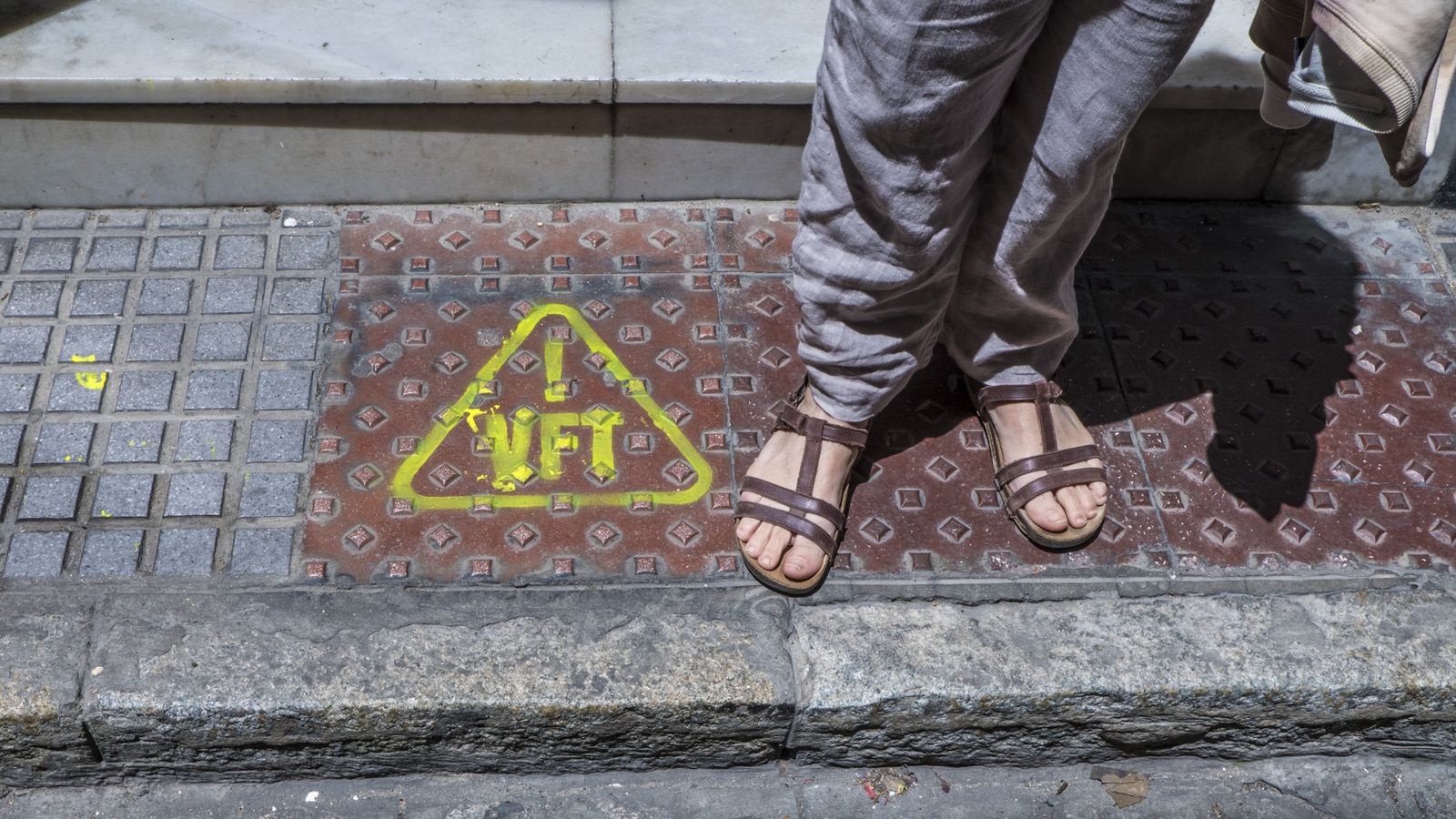 Acción de protesta contra la proliferación de pisos turísticos en el casco antiguo