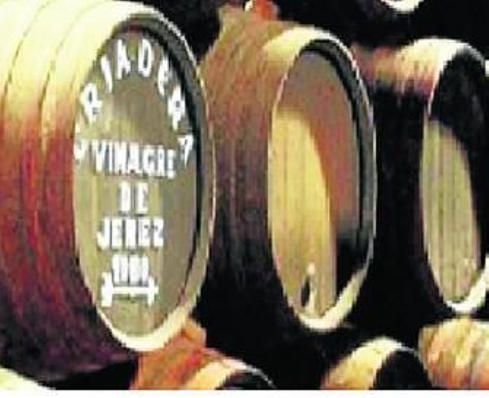 Botas del condimento jerezano dispuestas para su crianza por el tradicional sistema de criaderas y soleras.