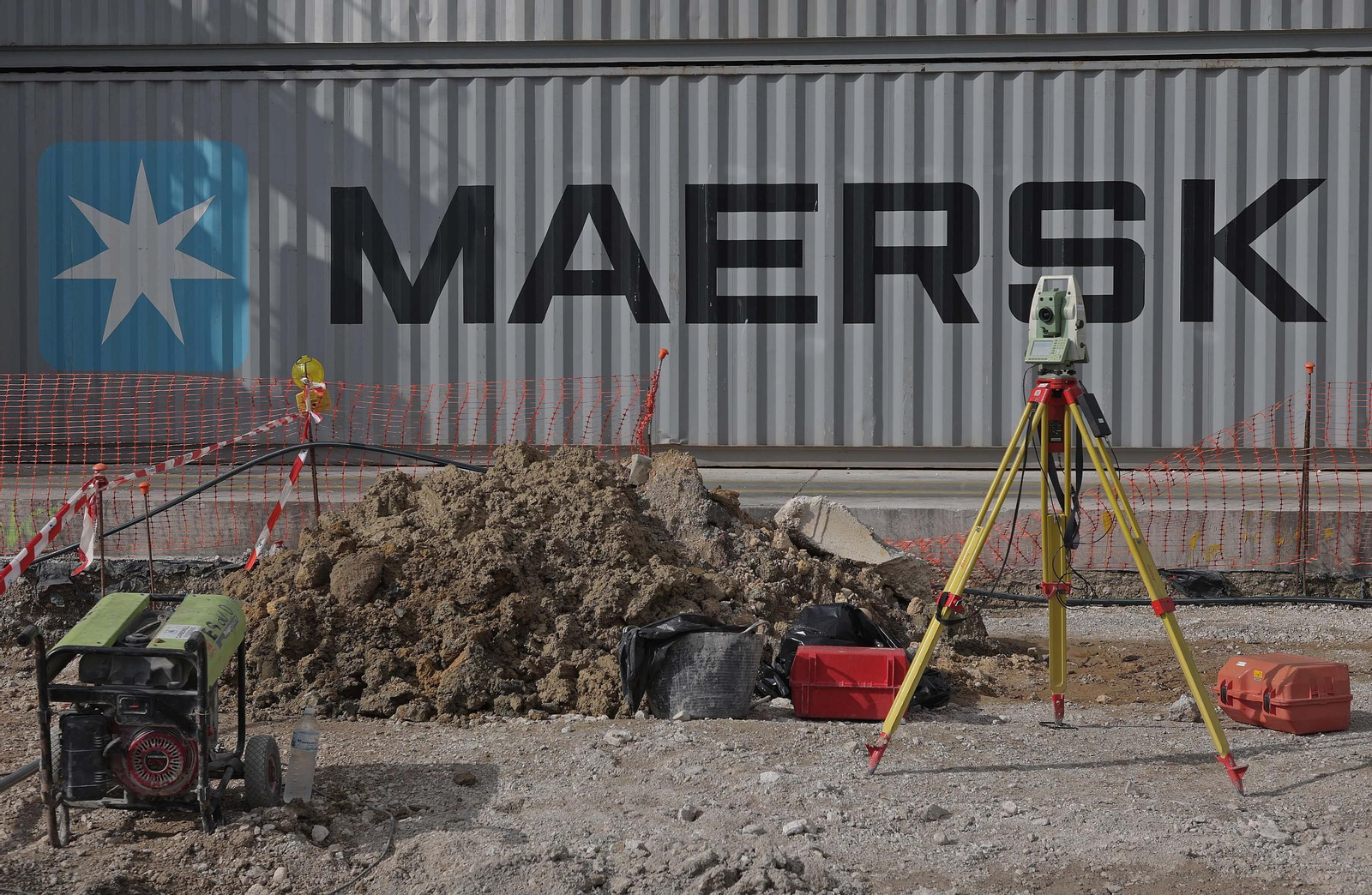 Fotos del proyecto de asfaltado de APM Terminals Algeciras.