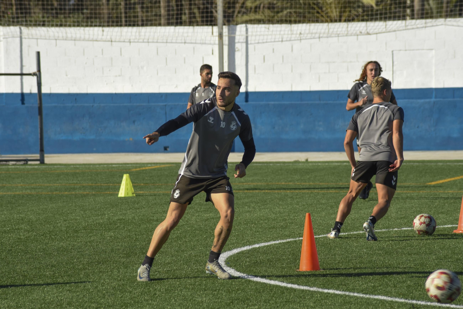 Las fotos del entrenamiento de la Balona previo a su partido con el Ciudad de Lucena