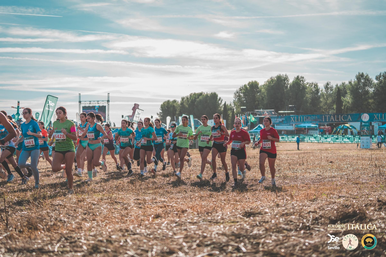 Búscate en las fotos del Cross de Itálica 2025 | 6