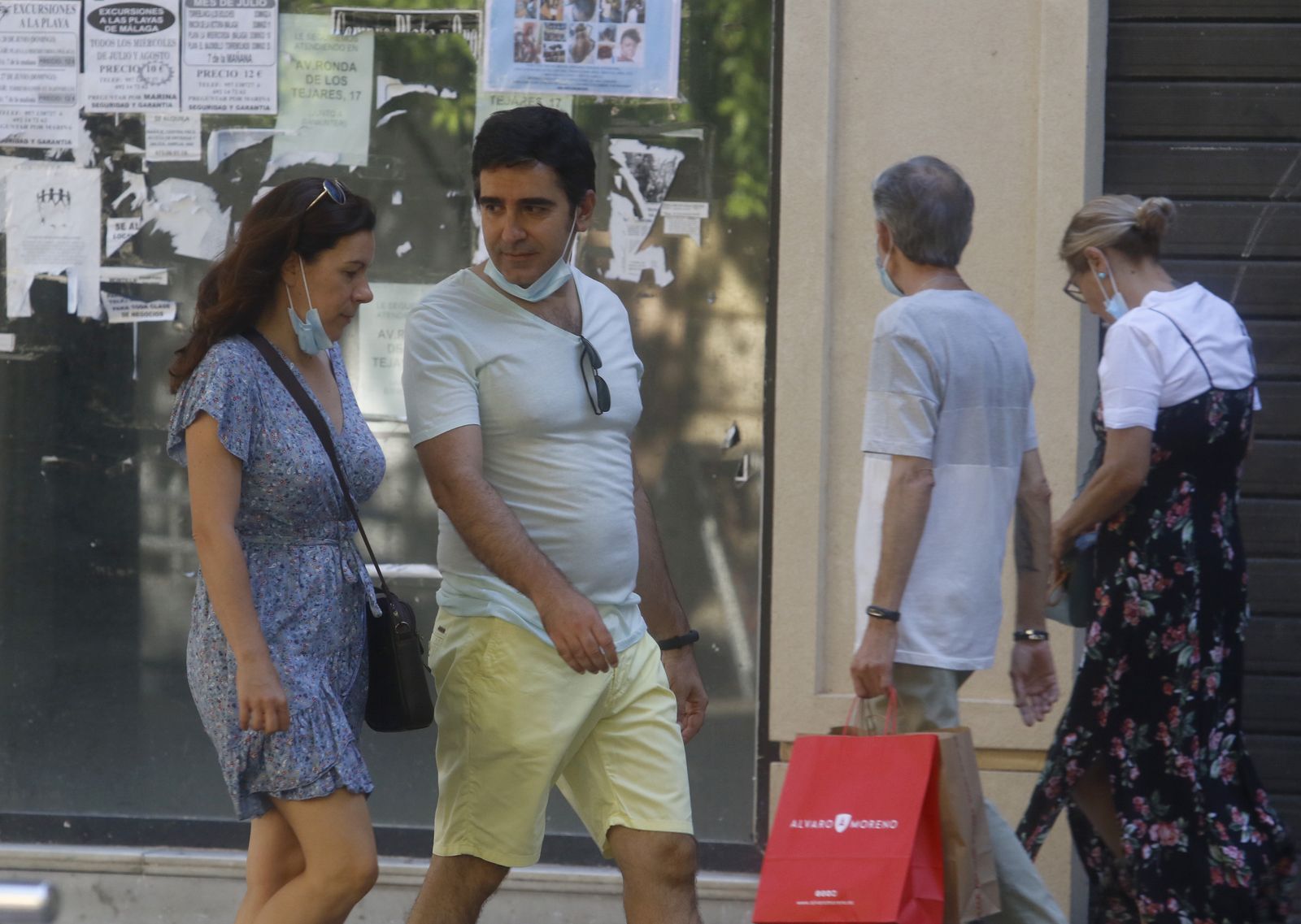 El primer día sin mascarilla en la calle en Córdoba, en fotografías