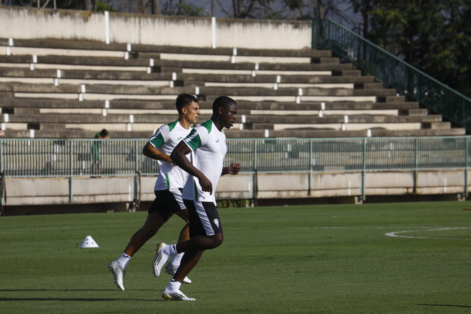 Las mejores fotos del primer entrenamiento del Córdoba CF en su pretemporada