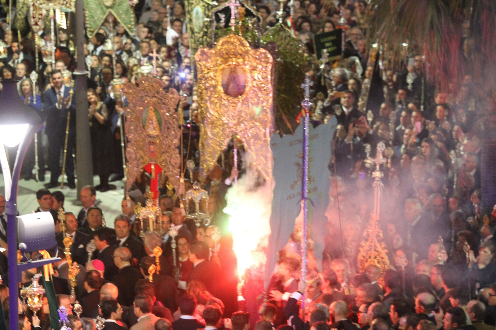 Imágenes del Recorrido del Rosario Glorioso de La Magna Rociera