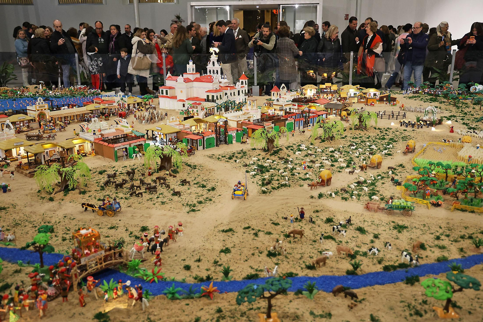 Imágenes del Belén de Playmobil más grande del mundo dedicado al Rocío