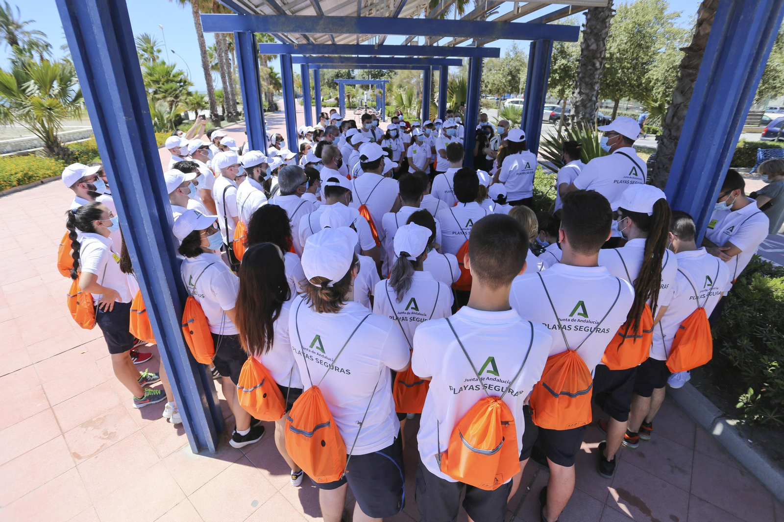 Fotos de los 90 vigilantes de la playa en Málaga capital