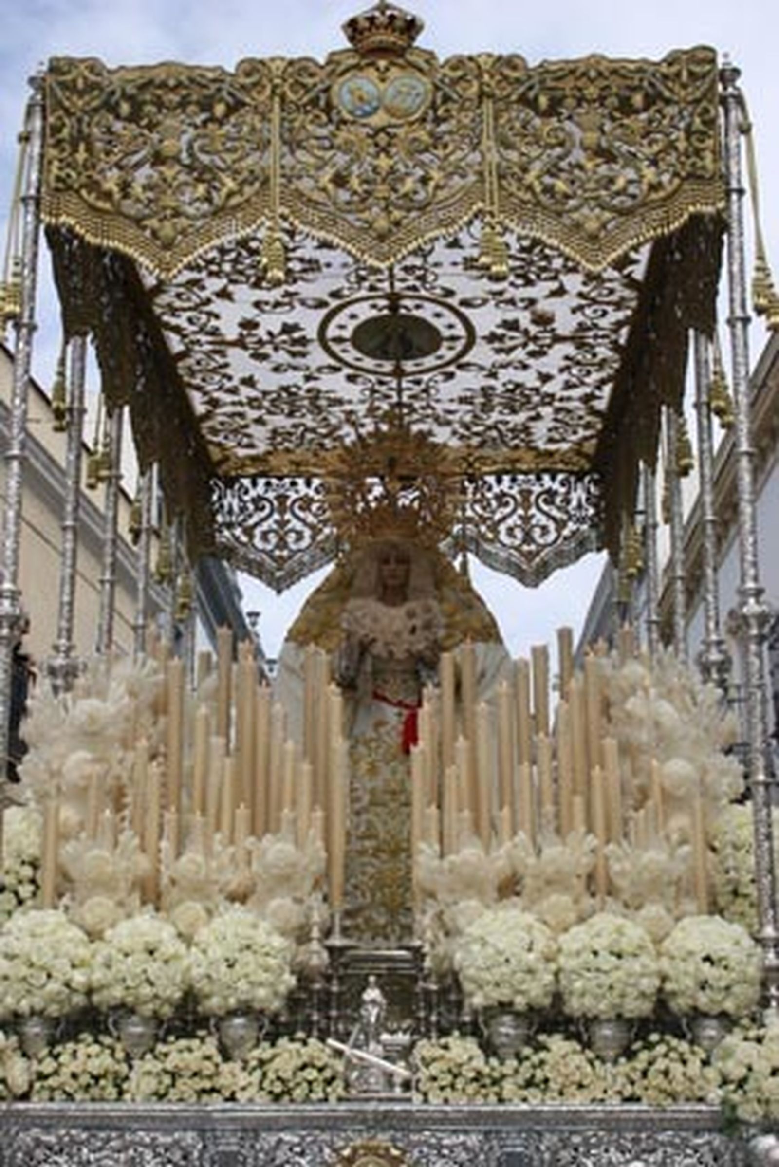 Lebrija acude el Viernes Santo para velar al yacente