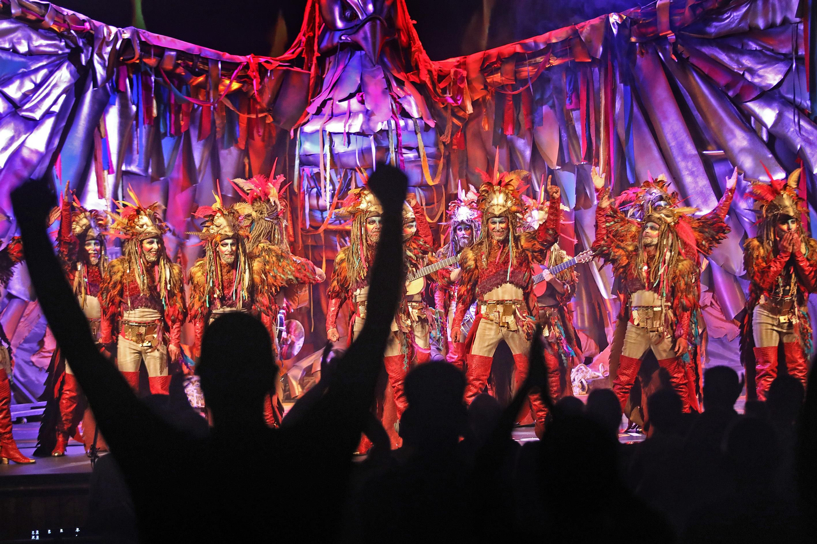 Comparsa 'Los renacidos'