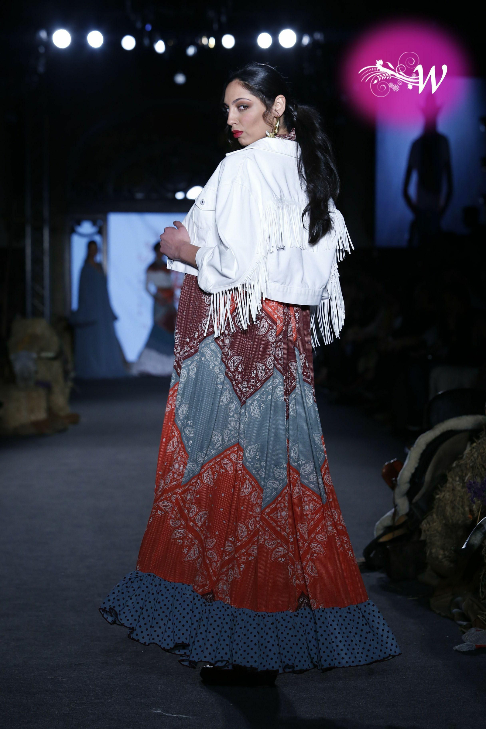 Javier Mojarro presenta su nueva colección en We Love Flamenco 2020, todas las fotos de su desfile