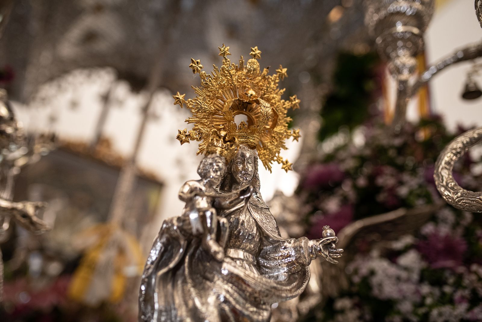 Imágenes de los preparativos de la Hdad de Emigrantes