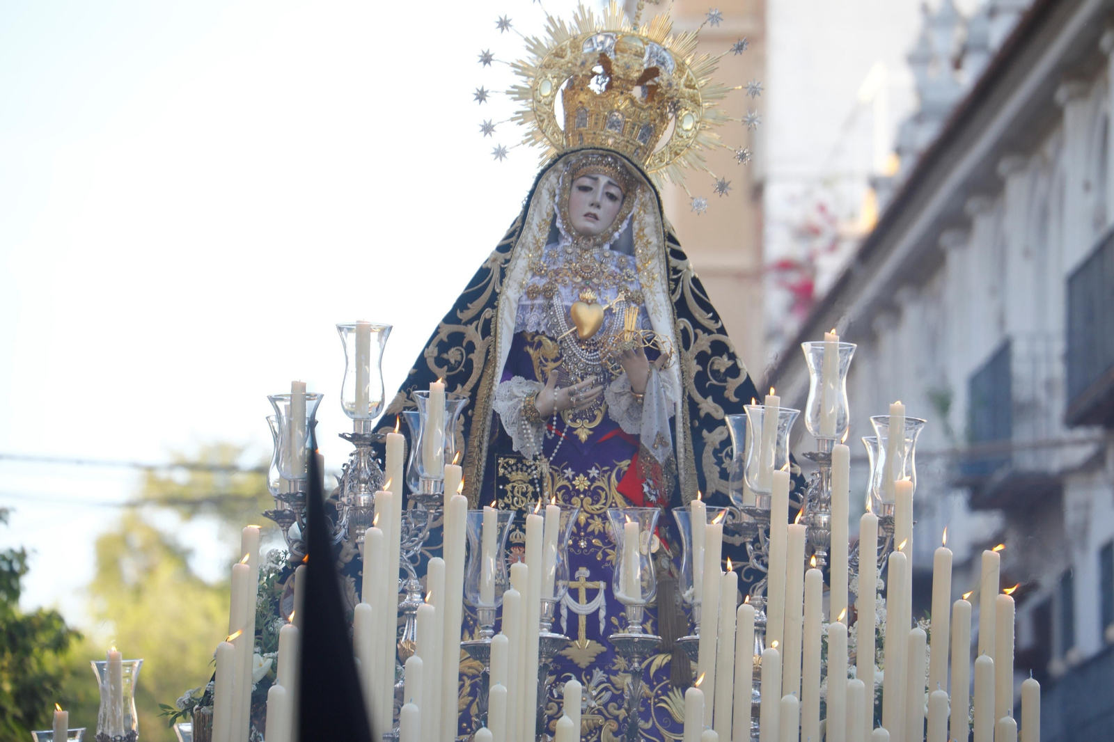 Viernes Santo en Córdoba: la procesión de los Dolores, en imágenes