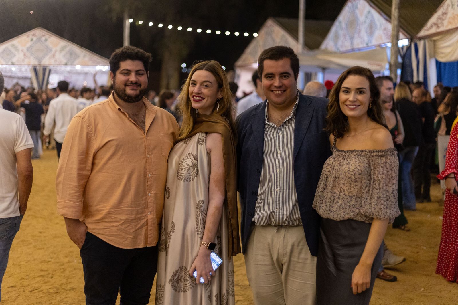 Feria del Caballo 2023: Imágenes del ambiente en la noche del sábado