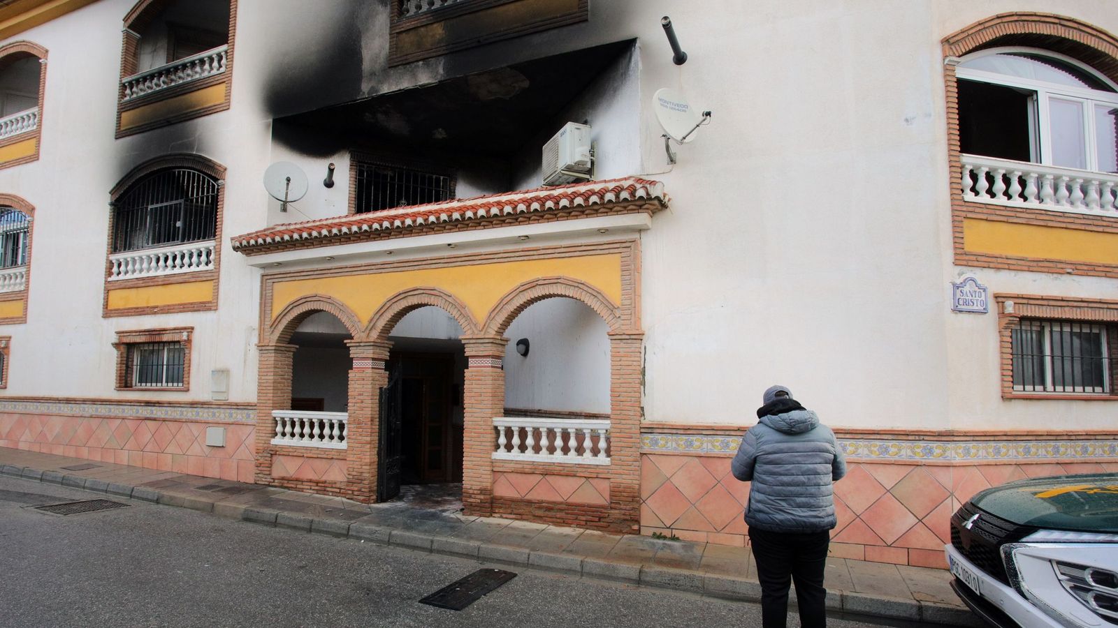 El fuego se propagó rápidamente a otras estancias de la vivienda