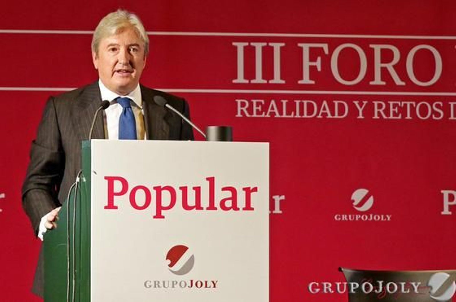 Pedro Rebuelta en su intervención durante el III Foro Pyme, organizado por Banco Popular y Grupo Joly.

Foto: Miguel Angel Gonzalez