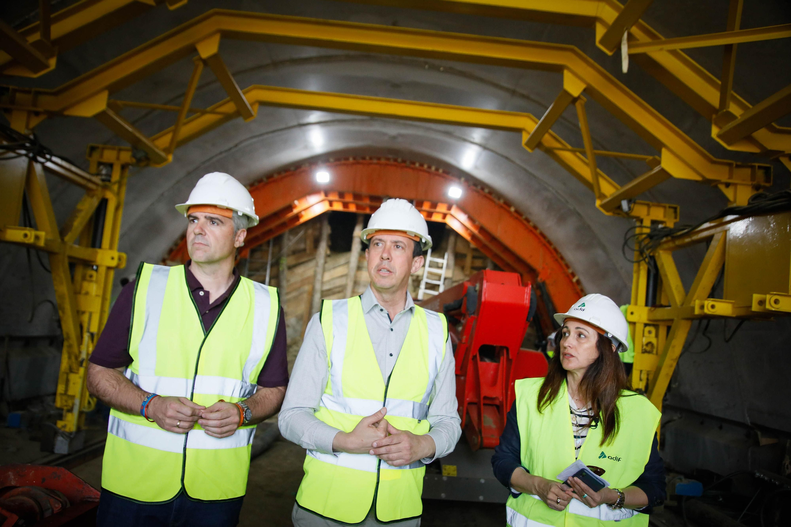 Así están las obras del túnel de Viator en la línea de alta velocidad de Adif, en imágenes