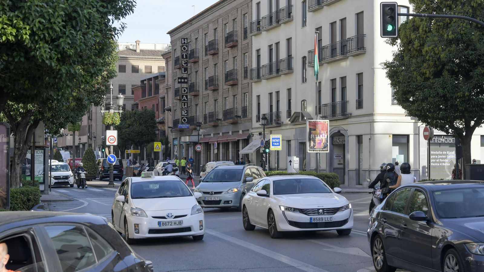 La Acera del Darro, al ser pleno centro de la capital, se vería afectada por la restricción La Acera del Darro, al ser pleno centro de la capital, se vería afectada por la restricción