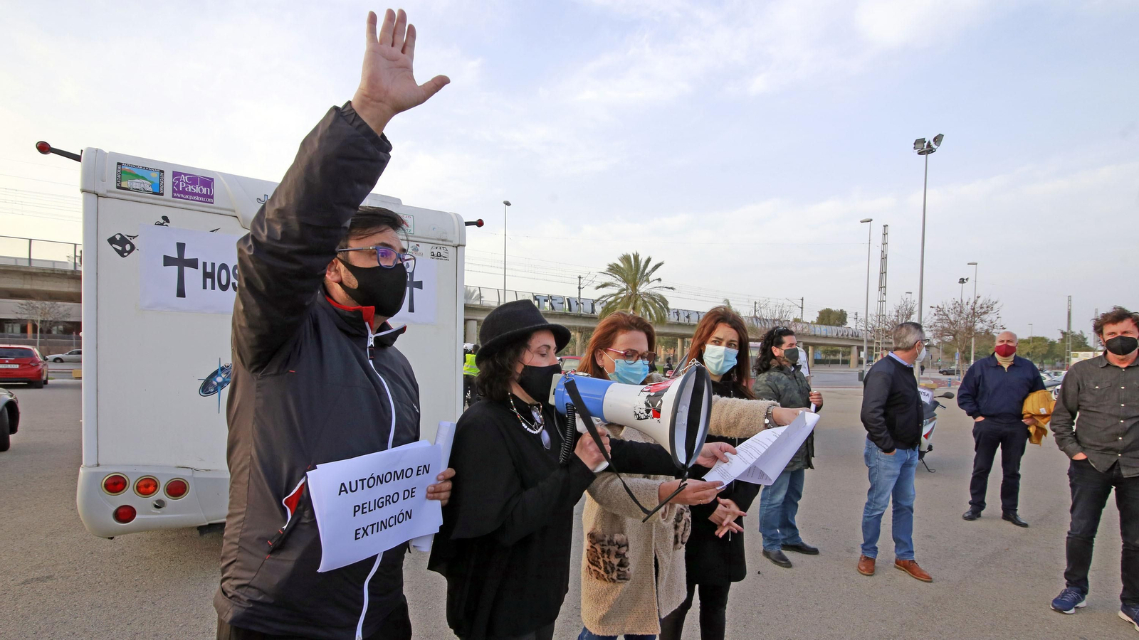 Los autónomos vuelven a manifestarse en caravana