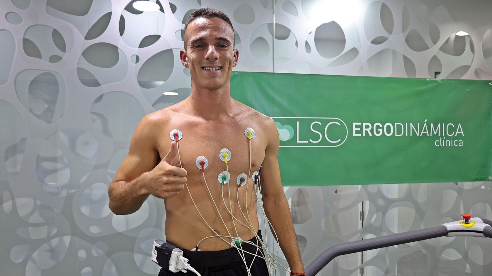 Diego Bri, en una de las pruebas de su reconocimiento médico con el Córdoba CF.