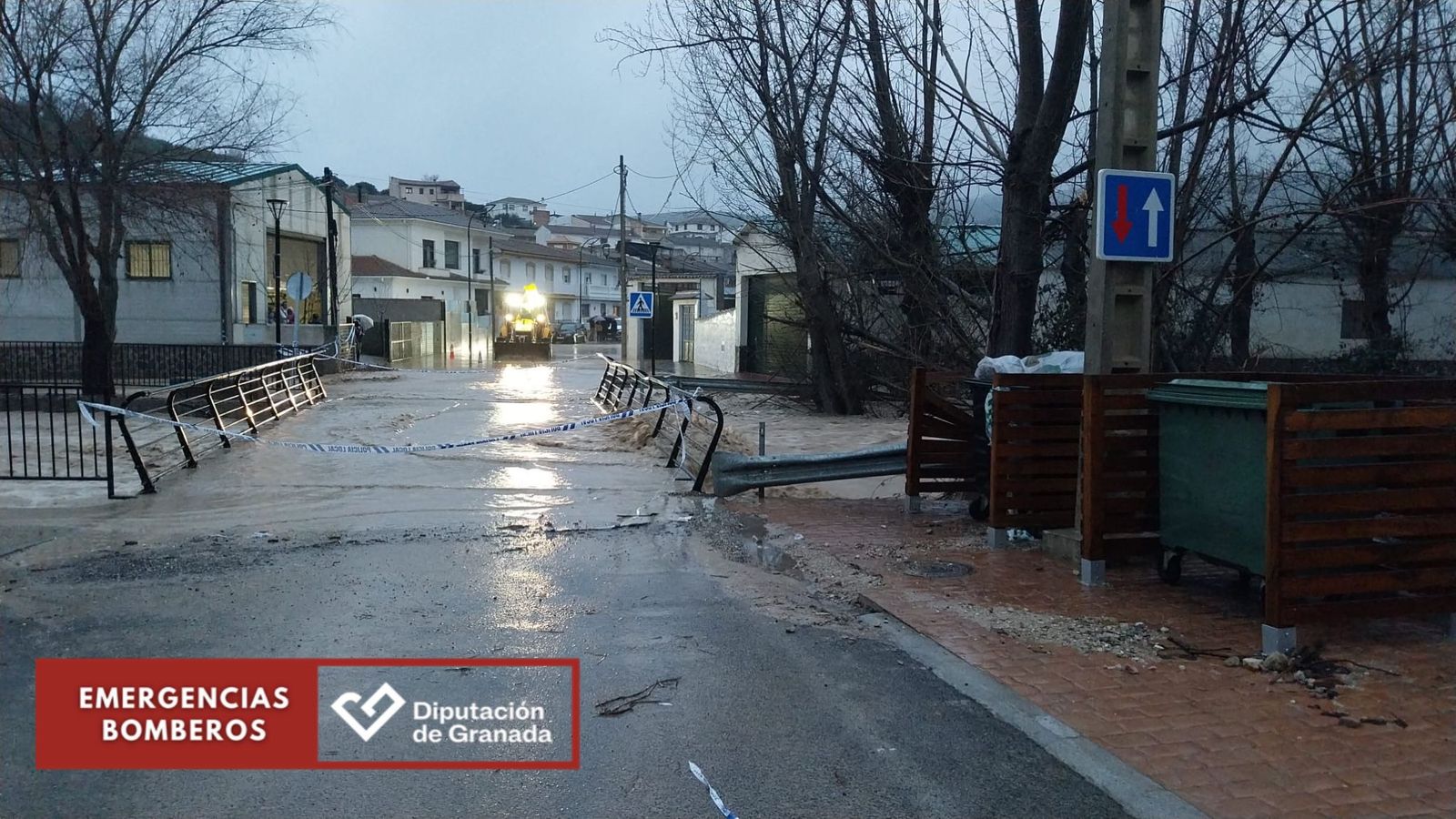 Vía afectada en Benalúa de las Villas