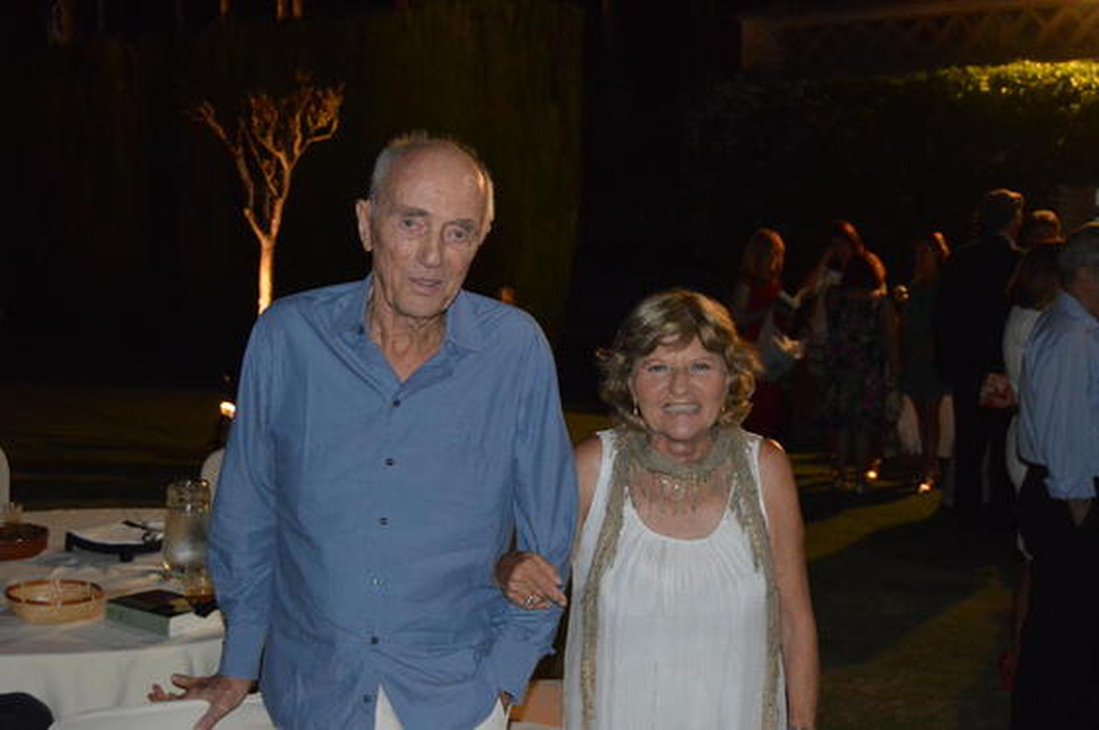 Henry Bewer y Lolita Bustillo coincidieron durante el cóctel.

Foto: Ignacio Casas de Ciria