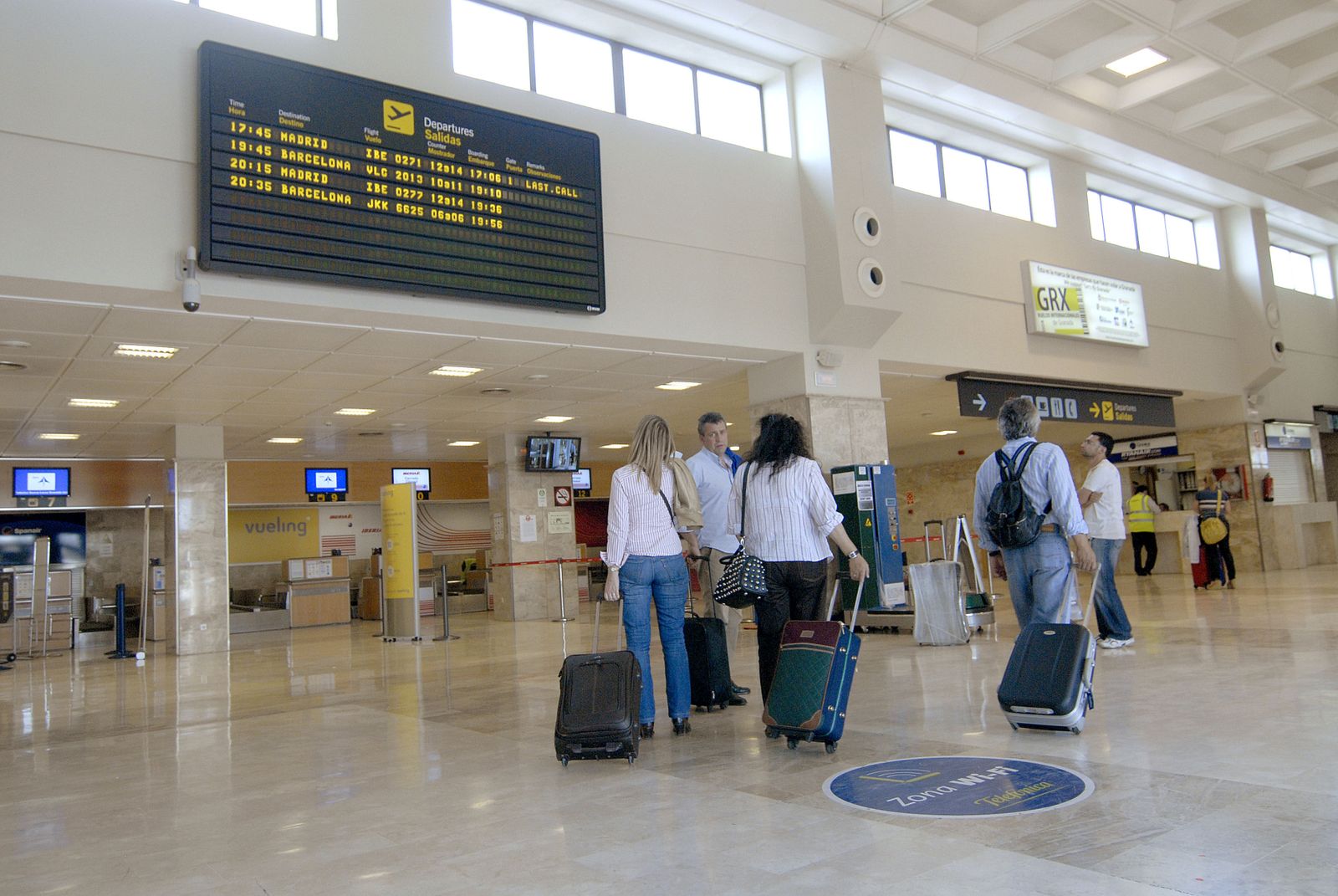 Imagen de archivo del interior de la terminal.