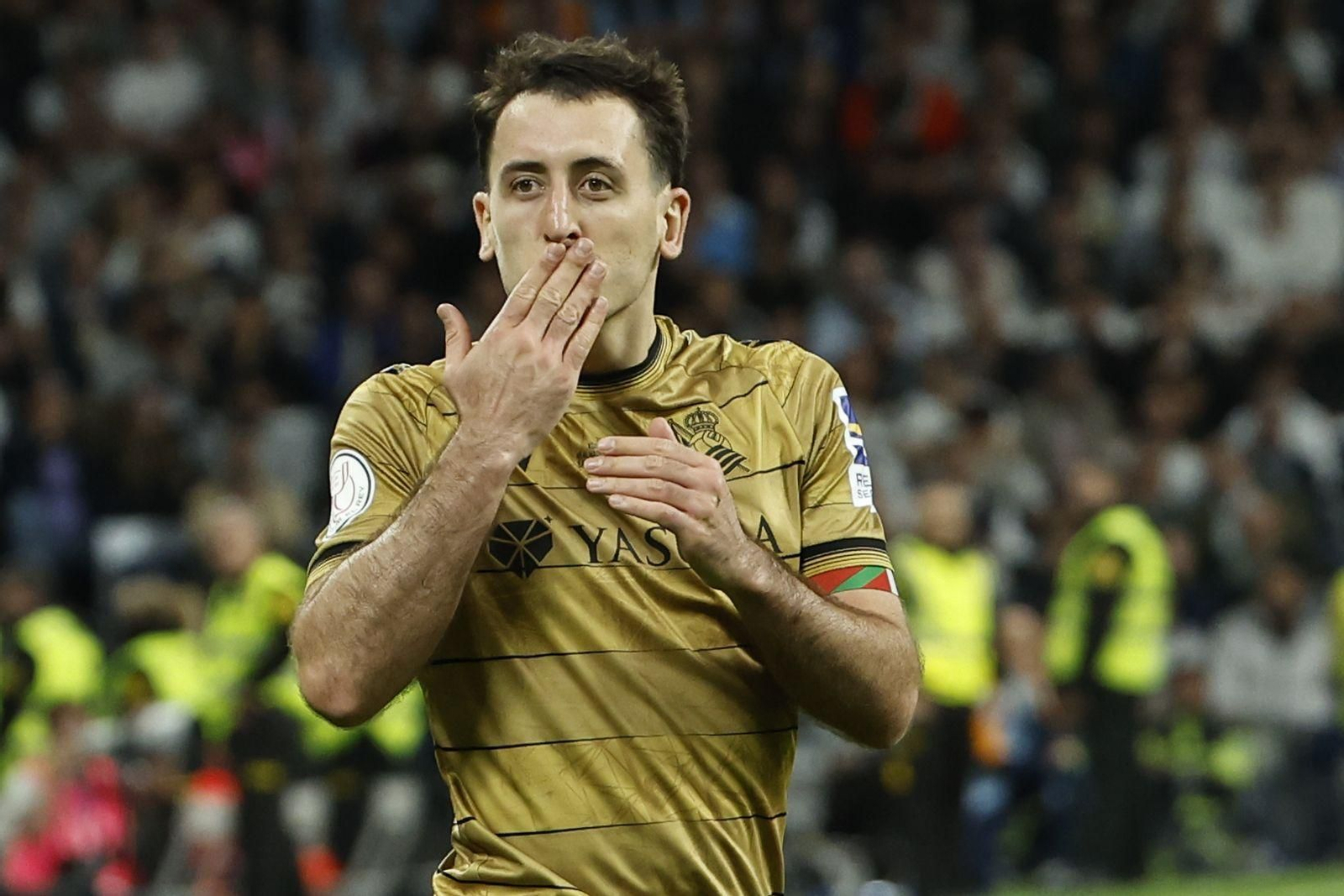 Las fotos del Real Madrid - Real Sociedad camino del Estadio de la Cartuja