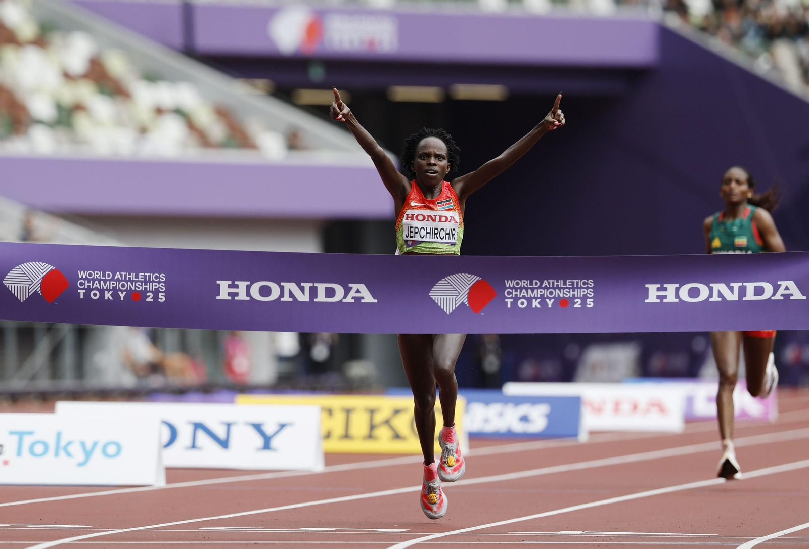 Las mejores imágenes del triunfo de Seville en 100 metros y del resto del Mundial de atletismo