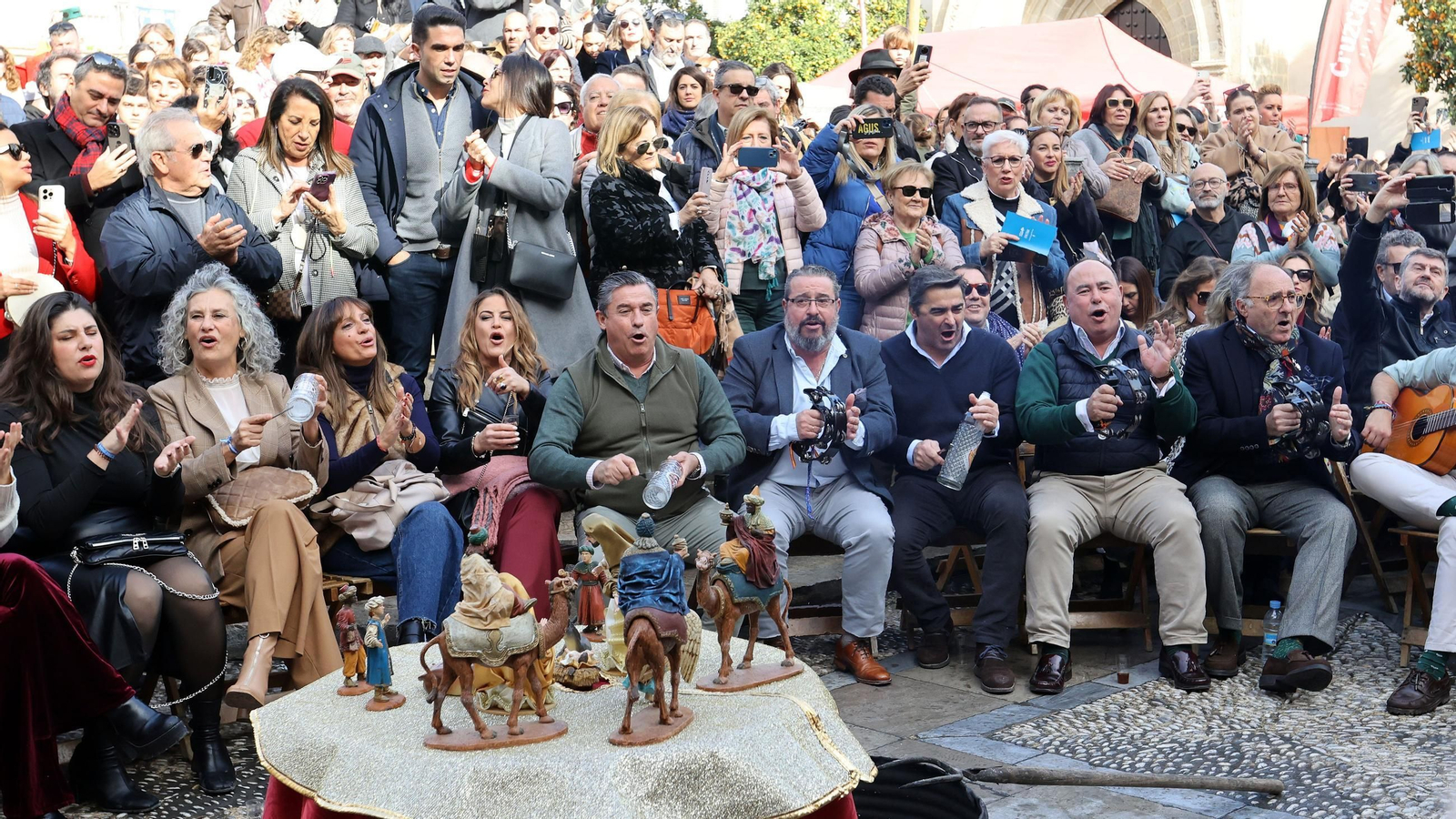 Imágenes de la zambomba BIC en Jerez