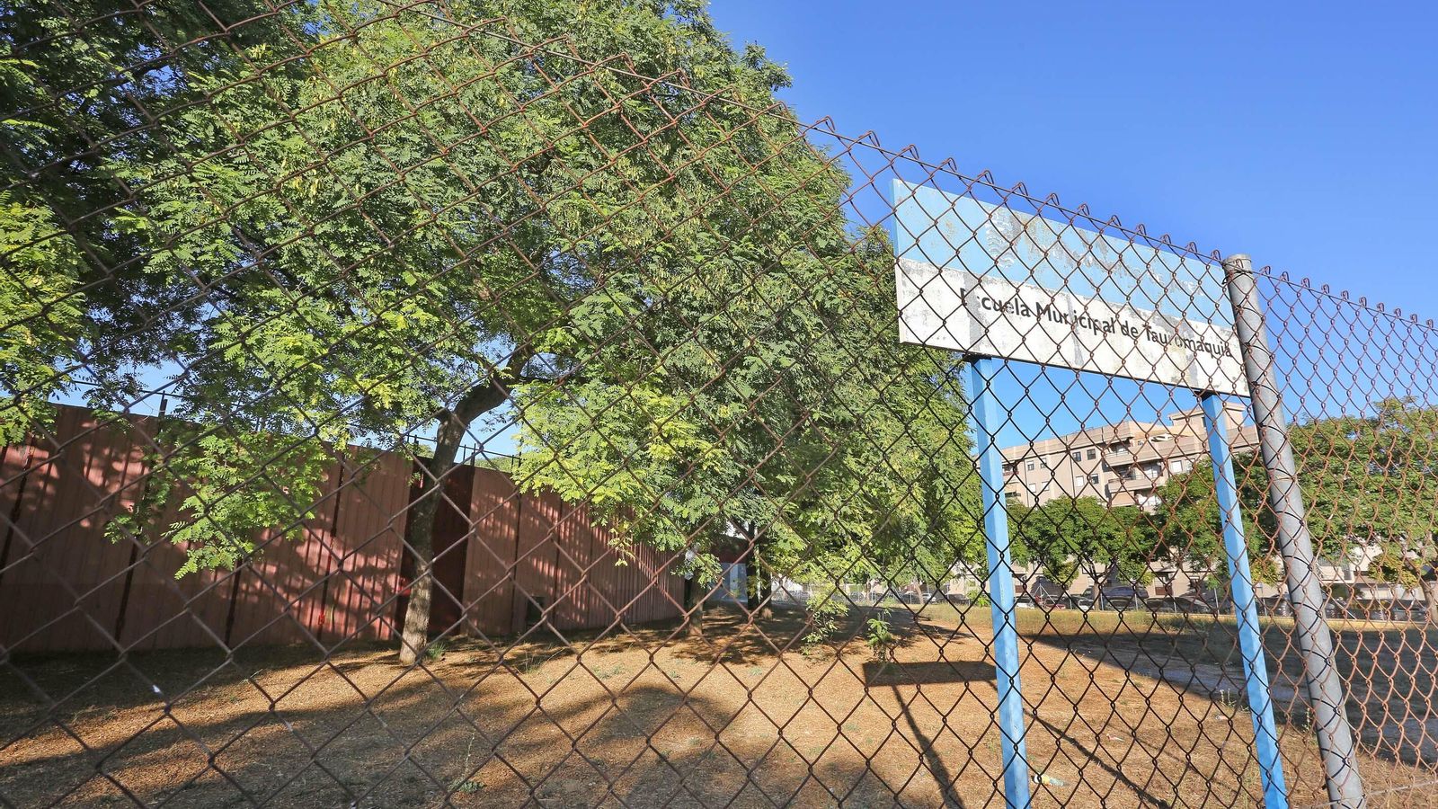 Terrenos donde se ubica la plaza de toros portátil de la Escuela Municipal de Tauromaquia.