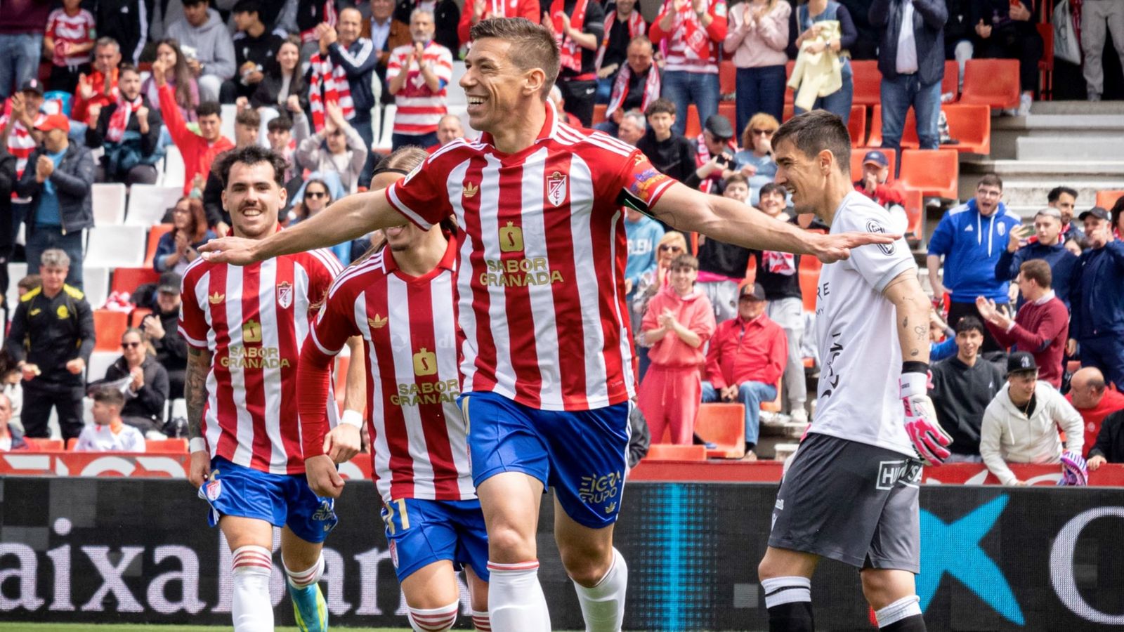 La Cultural Leonesa, colista y a la gresca con los árbitros antes de ...