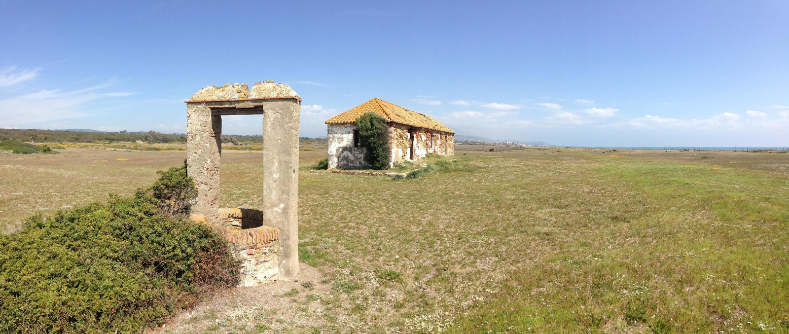 Antiguo cuartel del puesto de Guadalquitón.