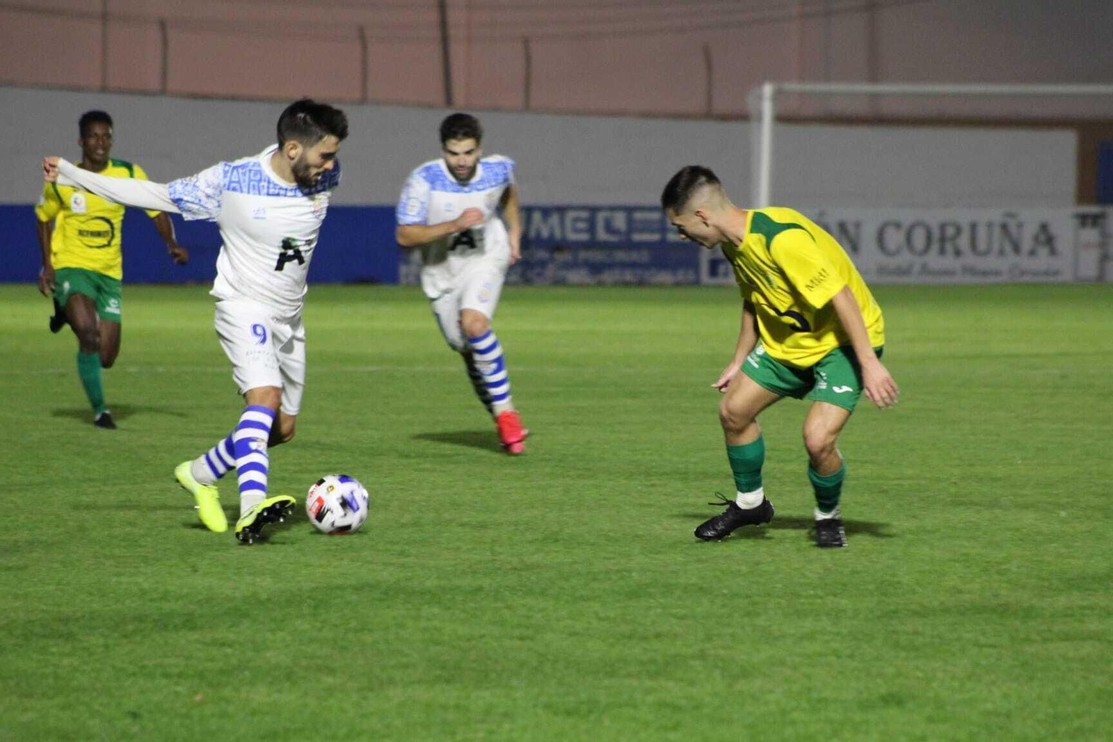 Las fotos del Arcos - Unión Deportiva Los Barrios (2-1)