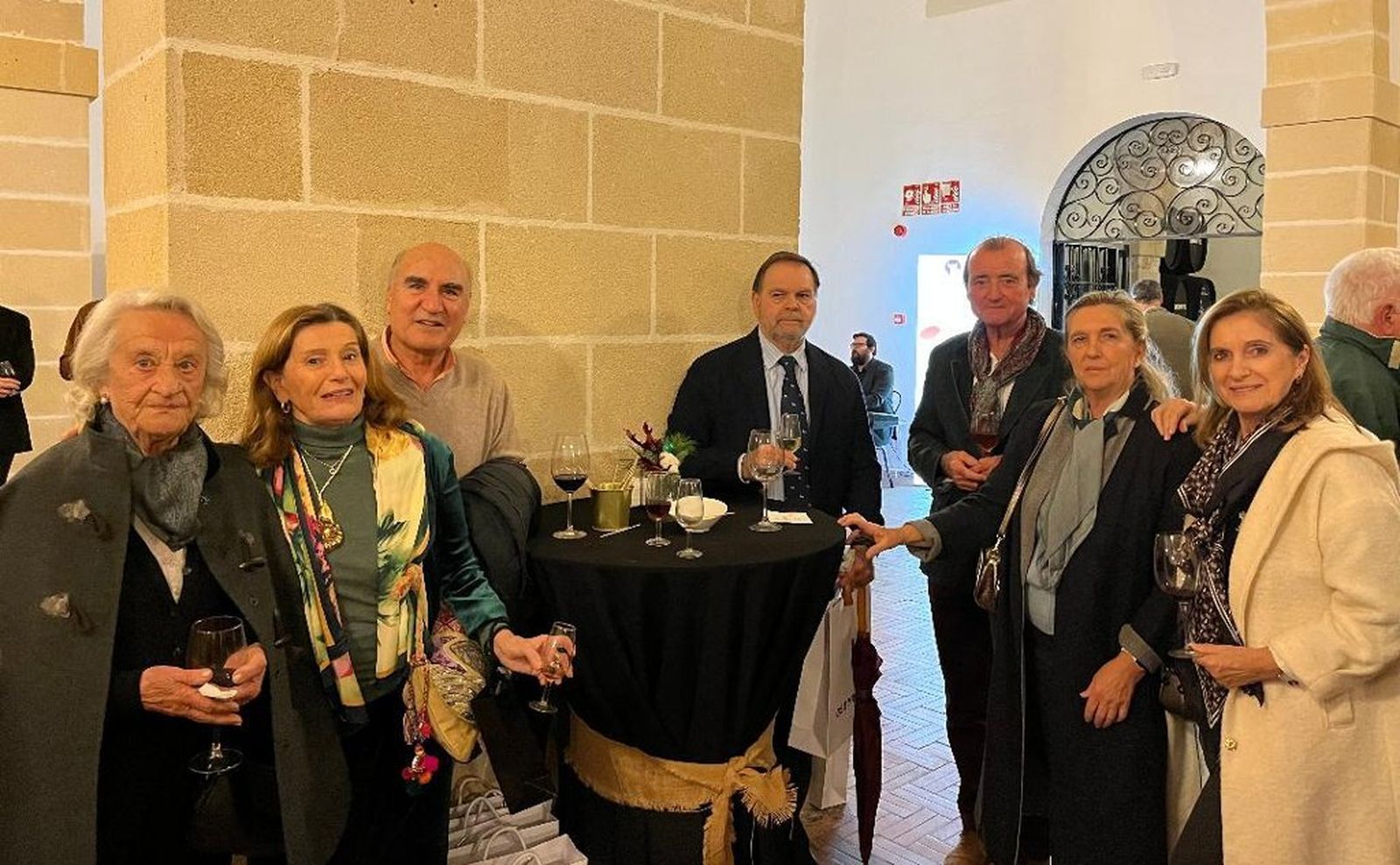 Elisa Osborne, Mamen Osborne, Ángel Moreno, Rafael Osborne, Eduardo Tejada, María José  Osborne e Isabel Osborne.