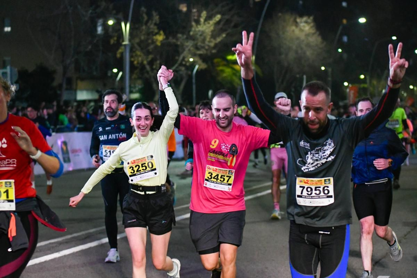 En imágenes: búscate en tu llegada a meta de la Carrera de San Antón 2025 (10)