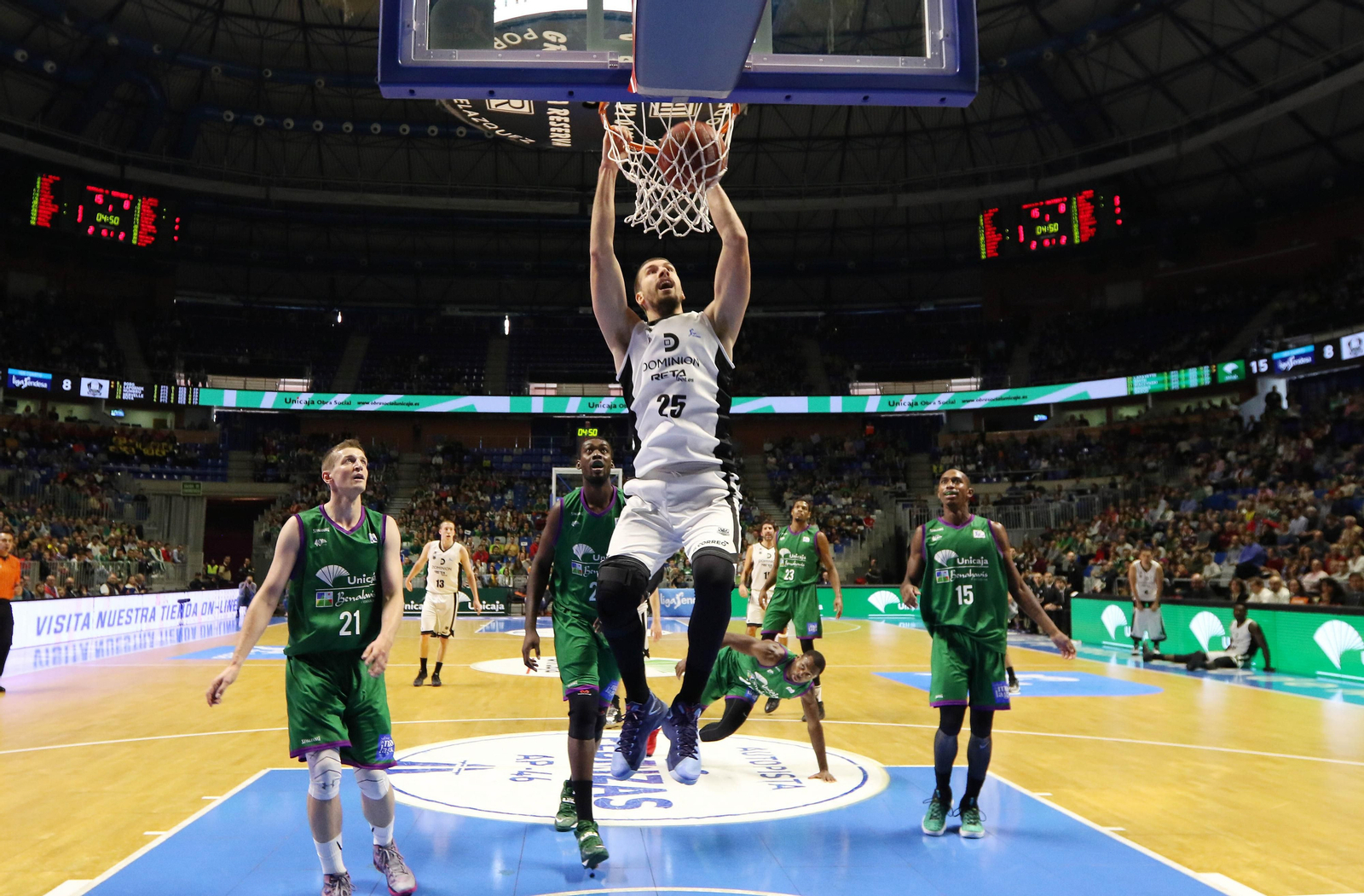 Los cinco años de Adam Waczynski en el Unicaja, en fotos