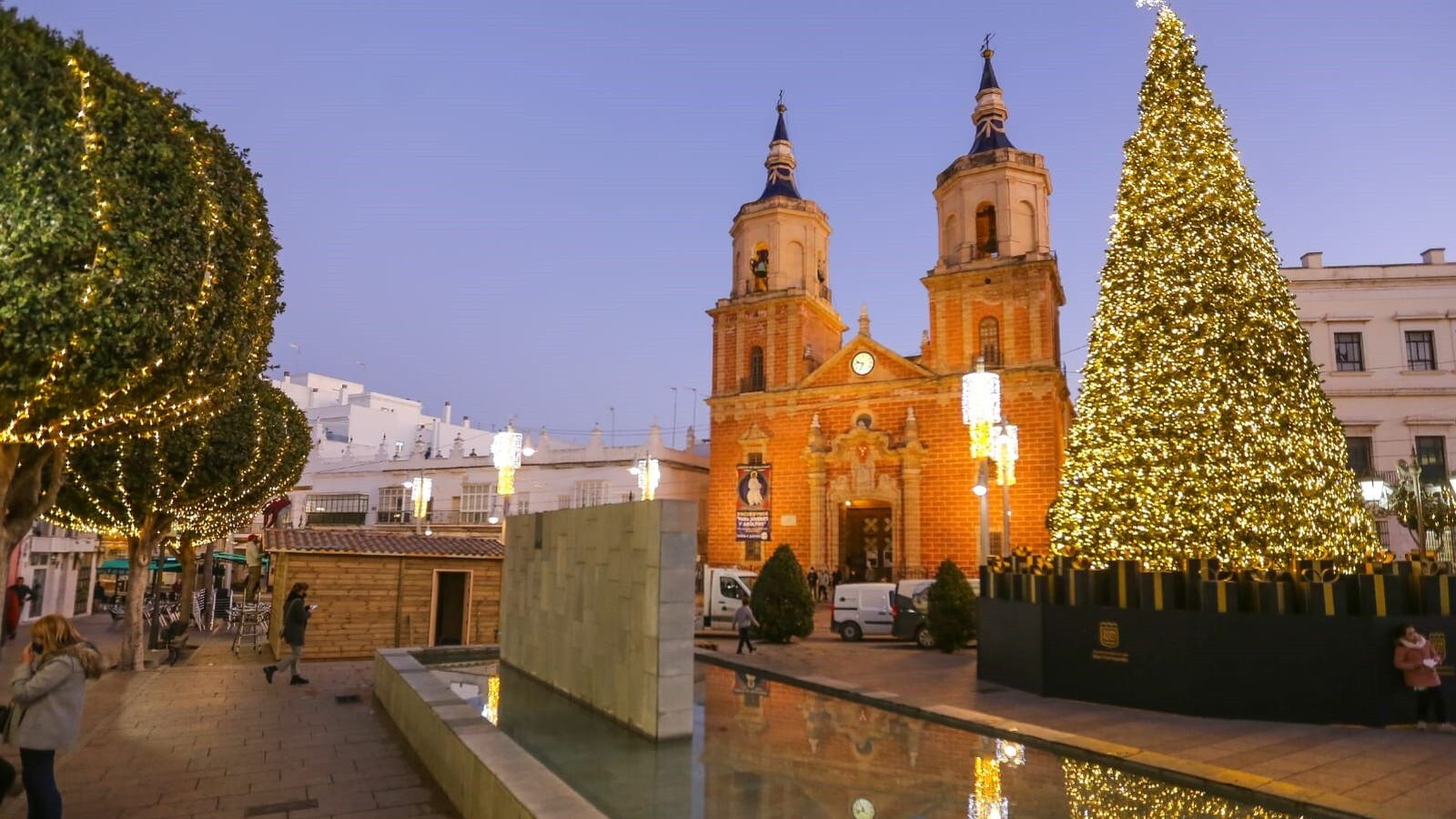San Fernando muestra su cara más navideña durante el puente