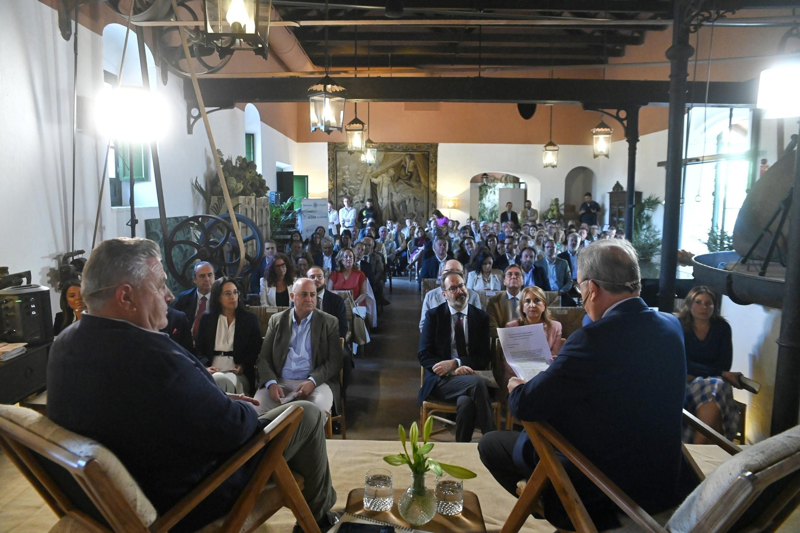 El Desayuno-coloquio por el 25 aniversario de 'El Día de Córdoba', en imágenes