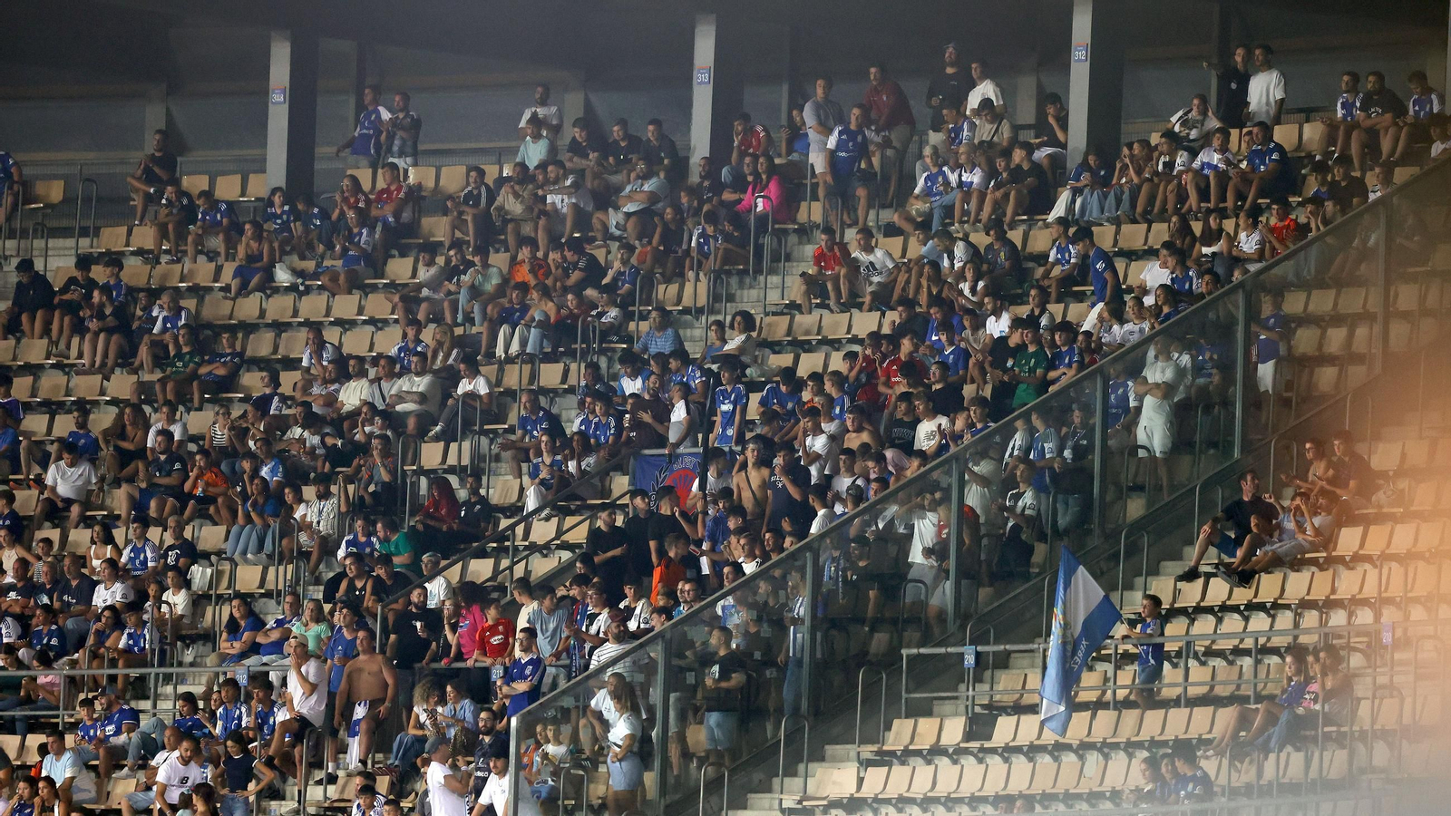 Búscate en el Trofeo Feria de la Vendimia entre el Xerez CD contra el Juventud Torremolinos en Chapín