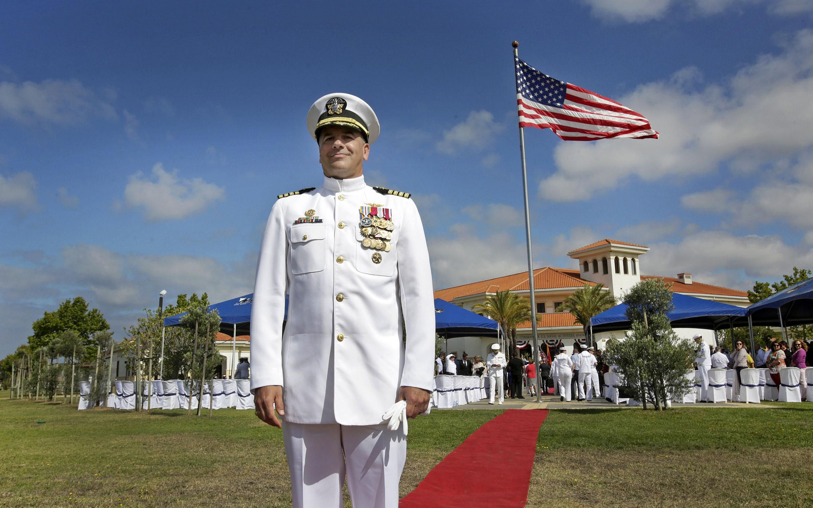 Acto de proclamación del nuevo jefe americano de la base naval de Rota