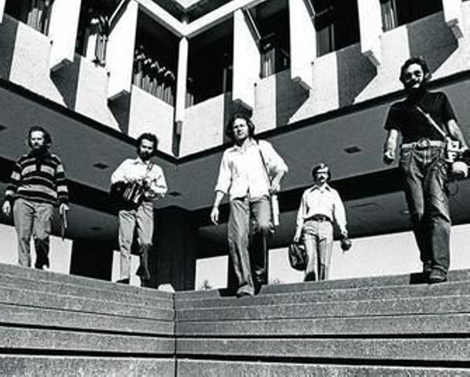 Miembros del World Soundscape Project en los años 60; Murray Schafer es el primero por la izquierda.